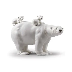 Lladro 01001207 Attentive Polar Bear - P4331 | F.Hinds Jewellers