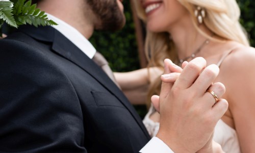 Gents Offer Wedding Rings LP 500x300