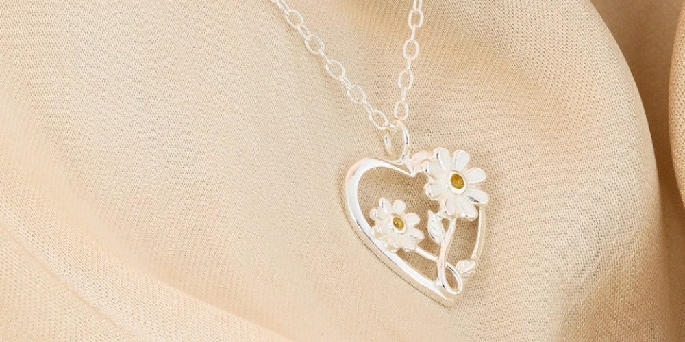Silver jewellery - the precious metal worth rediscovering