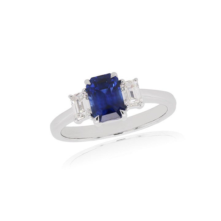 18ct White Gold Sapphire And Diamond Three Stone Ring - 44pts - D4109