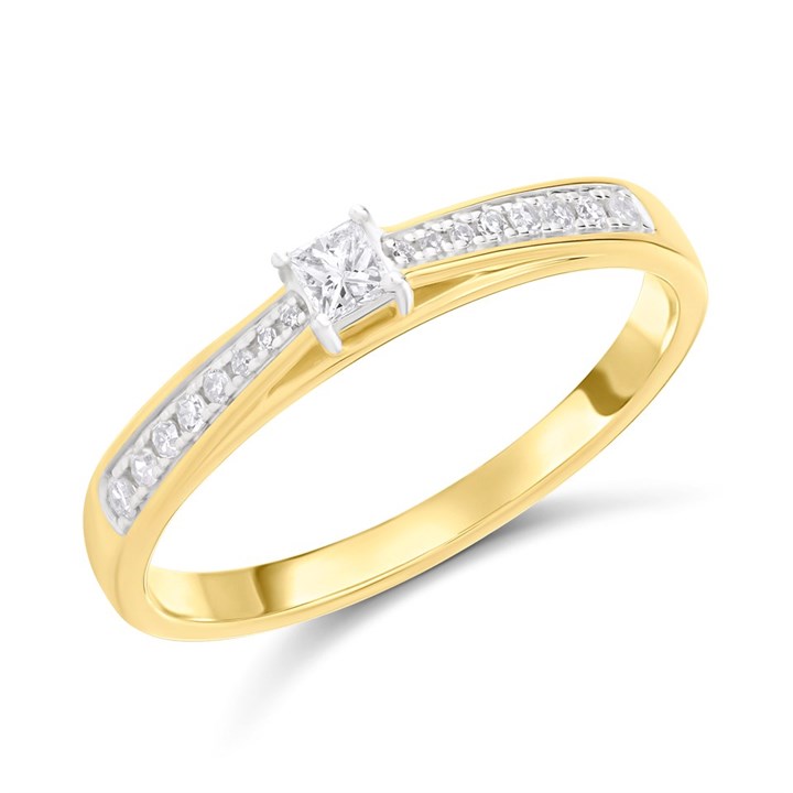 9ct Diamond Ring With Stone Set Shoulders - D5104