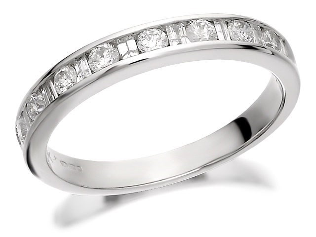 9ct White Gold Diamond Half Eternity Ring - 1/2ct - D6313