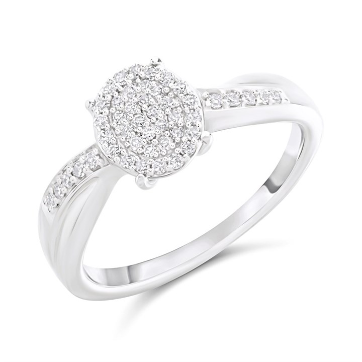 9ct White Gold Diamond Oval Cluster Ring - 18pts - D66190