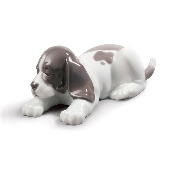 Lladro 01009134 Sleepy Puppy - P4304