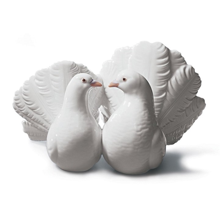Lladro 01001169 Couple Of Doves - P4330