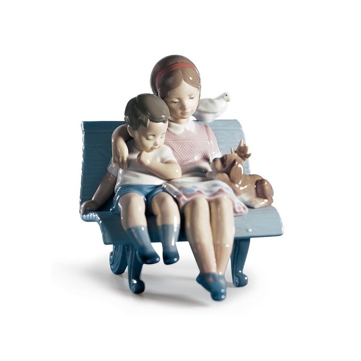 Lladro 01006446 Surrounded By Love - P4351