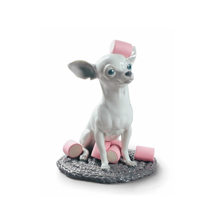Lladro 01009191 Chihuahua With Marshmallows - P44111
