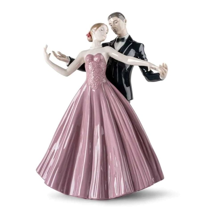 Lladro 01009709 Anniversary Waltz - P44136