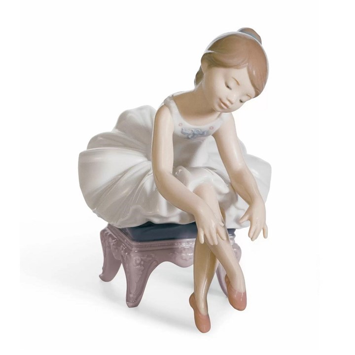 Lladro 01008125 Little Ballerina Girl - P4491