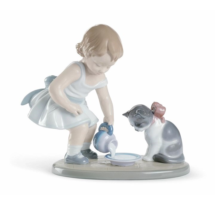 Lladro 01008498 Kitty's Breakfast Time - P4498