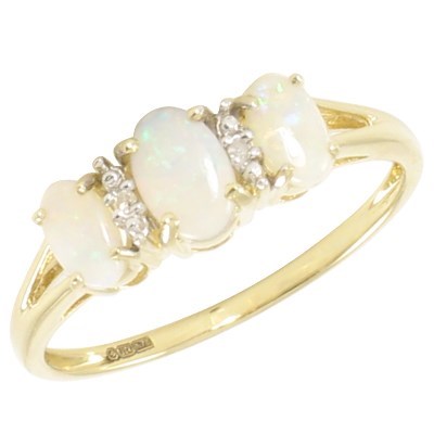 9ct Gold Triple Opal And Diamond Ring - X10723