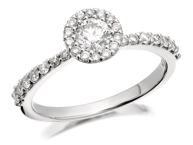 9ct White Gold Diamond Cluster Ring - 73pts - d6856