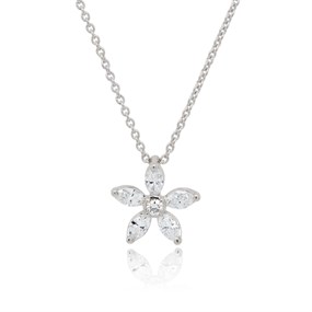 18ct White Gold Diamond Flower Necklace - 30pts - D4536