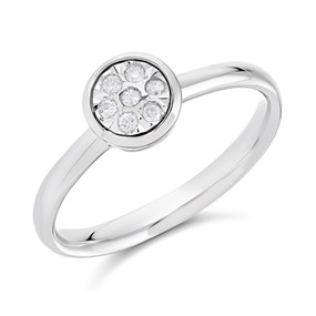 9ct White Gold Diamond Cluster Ring - 7pts - D71215