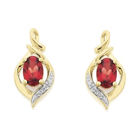 9ct Gold Garnet And Diamond Stud Earrings - G0462
