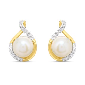 9ct Freshwater Pearl And Diamond Stud Earrings - G0697