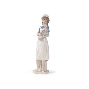 Nao 02000709 Nurse - P3913