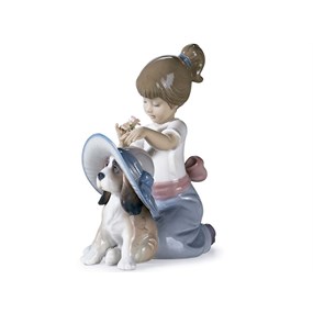 Lladro 01006862 An Elegant Touch - P4308