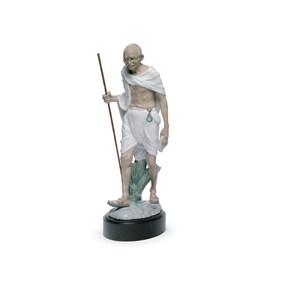 Lladro 01008417 Mahatma Gandhi - P4748