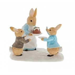 Beatrix Potter A30255 Mrs. Rabbit With A Christmas Pudding - P87112