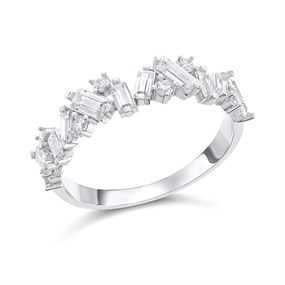 9ct White Gold Cubic Zirconia Ring - R5980
