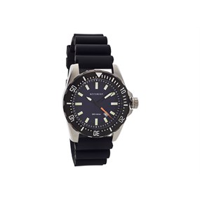 Accurist 7307 Black Rubber Strap Watch - W19102