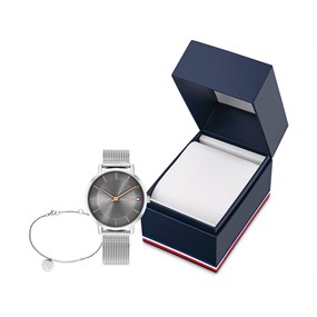 Tommy Hilfiger 2770092 Mesh Bracelet Watch And Bracelet Gift Set - W95207