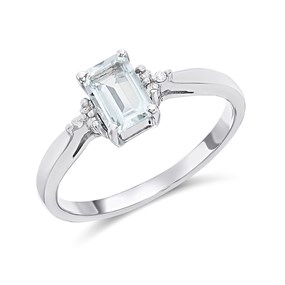9ct White Gold Aquamarine And Diamond Ring - X10771